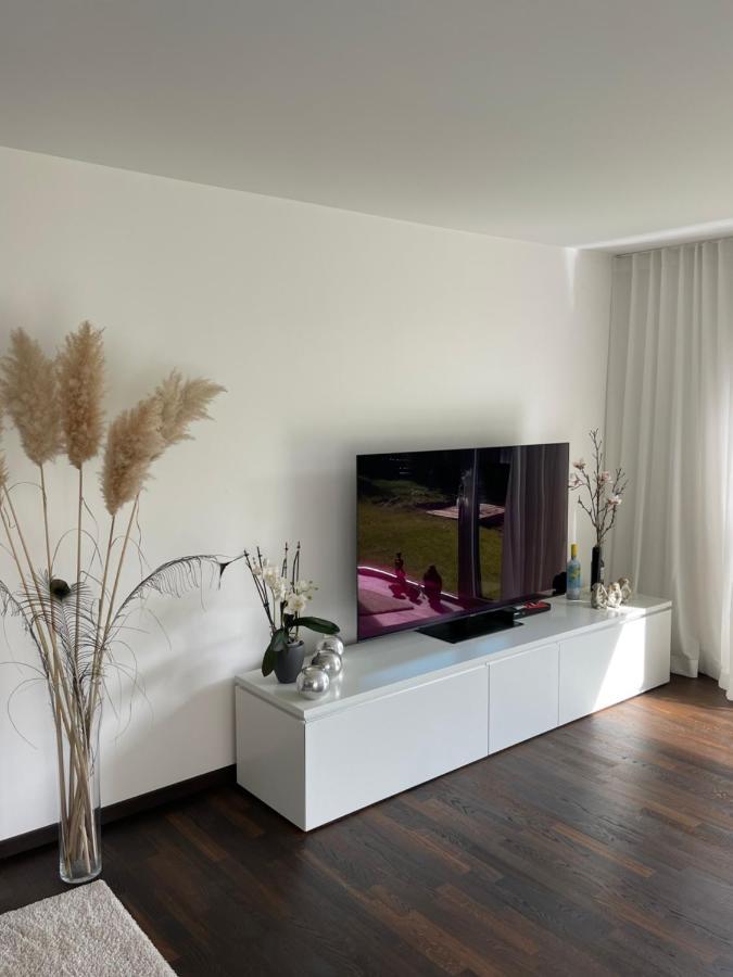 Gemuetliche Villa Am Waldrand In Taunusstein Kültér fotó