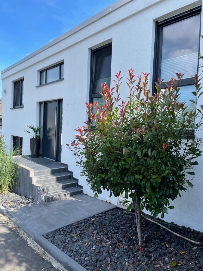 Gemuetliche Villa Am Waldrand In Taunusstein Kültér fotó